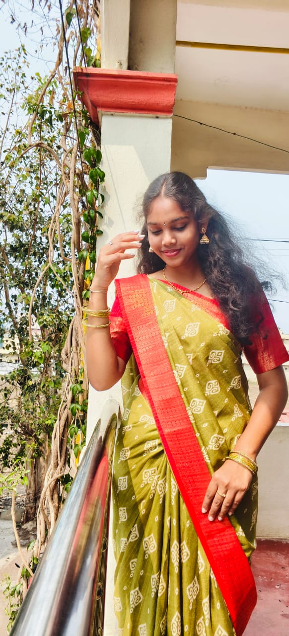 Solo in Green Saree 1
